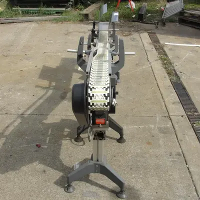 SPC6882  Conveyor inclined belt conveyor Aluminum, 4" w x 92" l, 32.75" discharge height