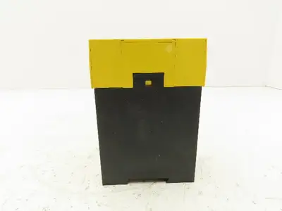 Cedes SafeC M2S Safety Relay 230VAC 3A 24VDC 100mA 103 106 IP40