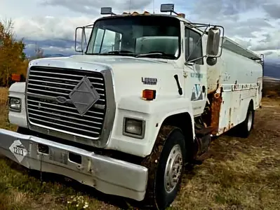 USED 1994 FORD LN8000