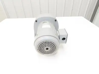 Nissei G3L32N200-UTB04 GTR Inline Gearmotor 200:1 Ratio 8.5rpm 1/2Hp 230/460V