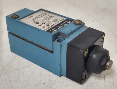 USED MICRO SWITCH LSC1A