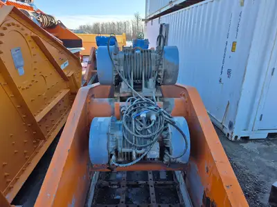 Used VIBRAMECH H1-48-09 Vibratory Screens British Columbia CA | Lenmark #915618