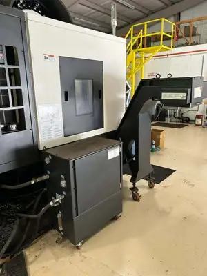 2017 HYUNDAI WIA KF5600 Vertical Machining Centers | Toolquip, Inc. (2)