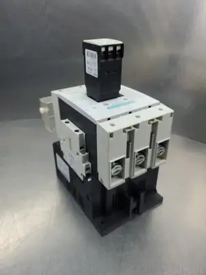 Siemens 3RT10541LA06 SIRIUS Contactor w/3RT19262EC21 Auxiliary Contact. 1D63