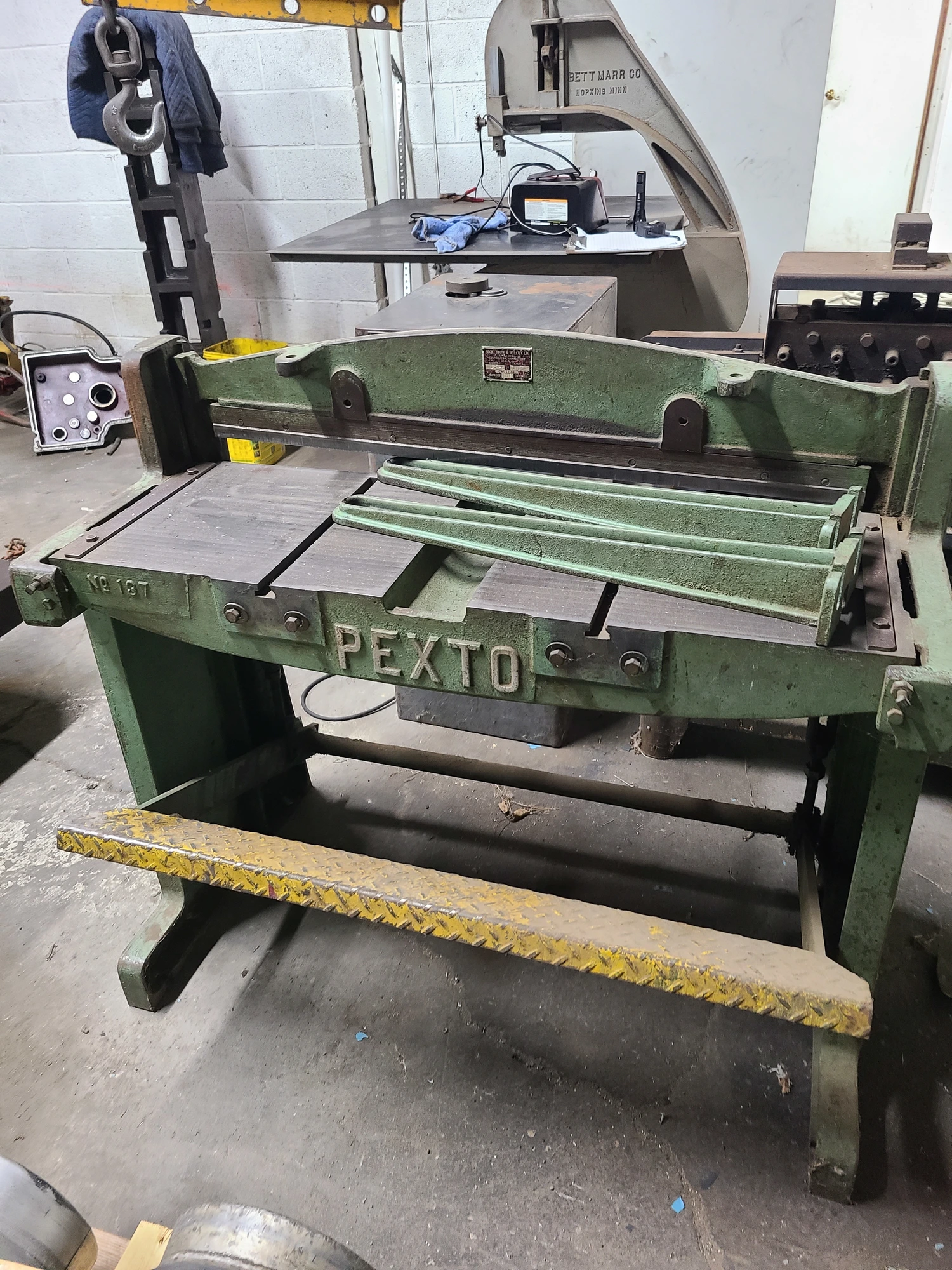 Used PEXTO shear 36x16 gauge | SHEAR