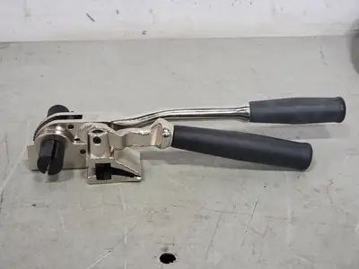 NEW AXIS 21776