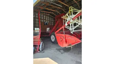Used INTERNATIONAL HARVESTER 303 Combines Nebraska US | Trustworthy Equipment #1403335