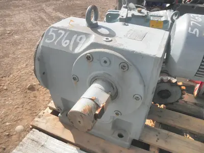 USED EURODRIVE K96A(DV112M6BM11F)