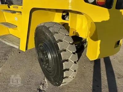 USED 2017 HYSTER H330HD