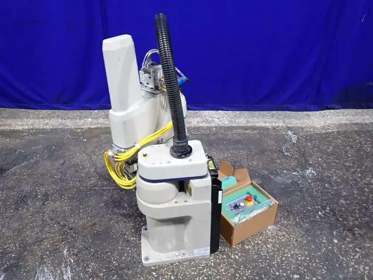 Used 2017 OMRON ADEPT ECOBRA 600 Robots Ohio US | HGR 24 #729736