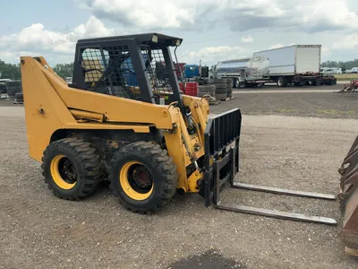 Used 1998 GEHL 5635 Skid Steer Loaders Michigan US | Miedema Asset Management Group #1321299