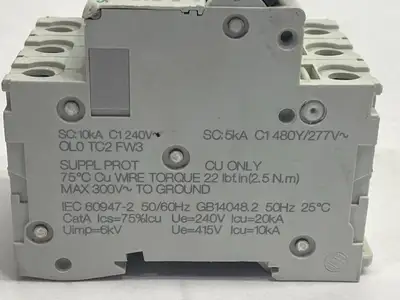 C20 A C60 | Schneider Electric  Circuit Breaker 3-Pole 20A 480Y/277V - Used