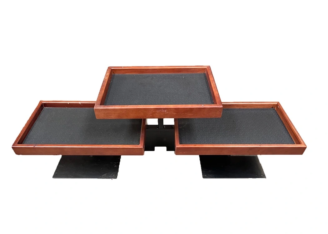 1-0426 Large 3 Tier Riser