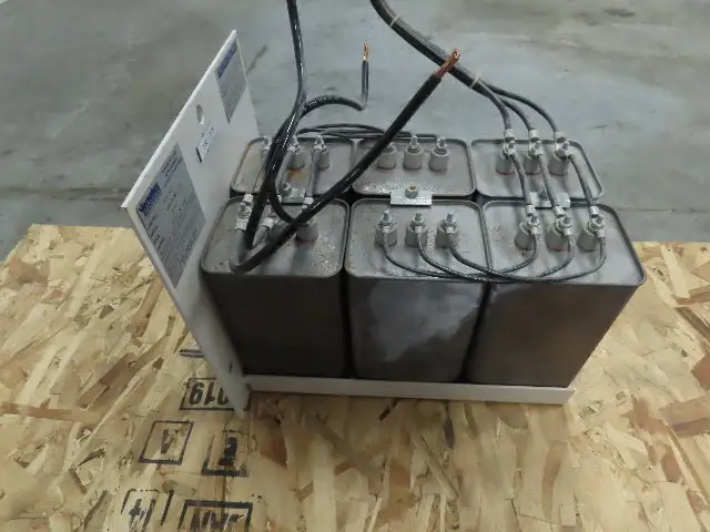 Used VERSATEX _UNKNOWN_ Capacitors | Arrow Industrial #617375