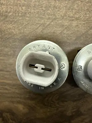 New | in-Stock BRYANT 620-P Electrical Fittings Ohio US | Surplus Asset Holdings #1402990