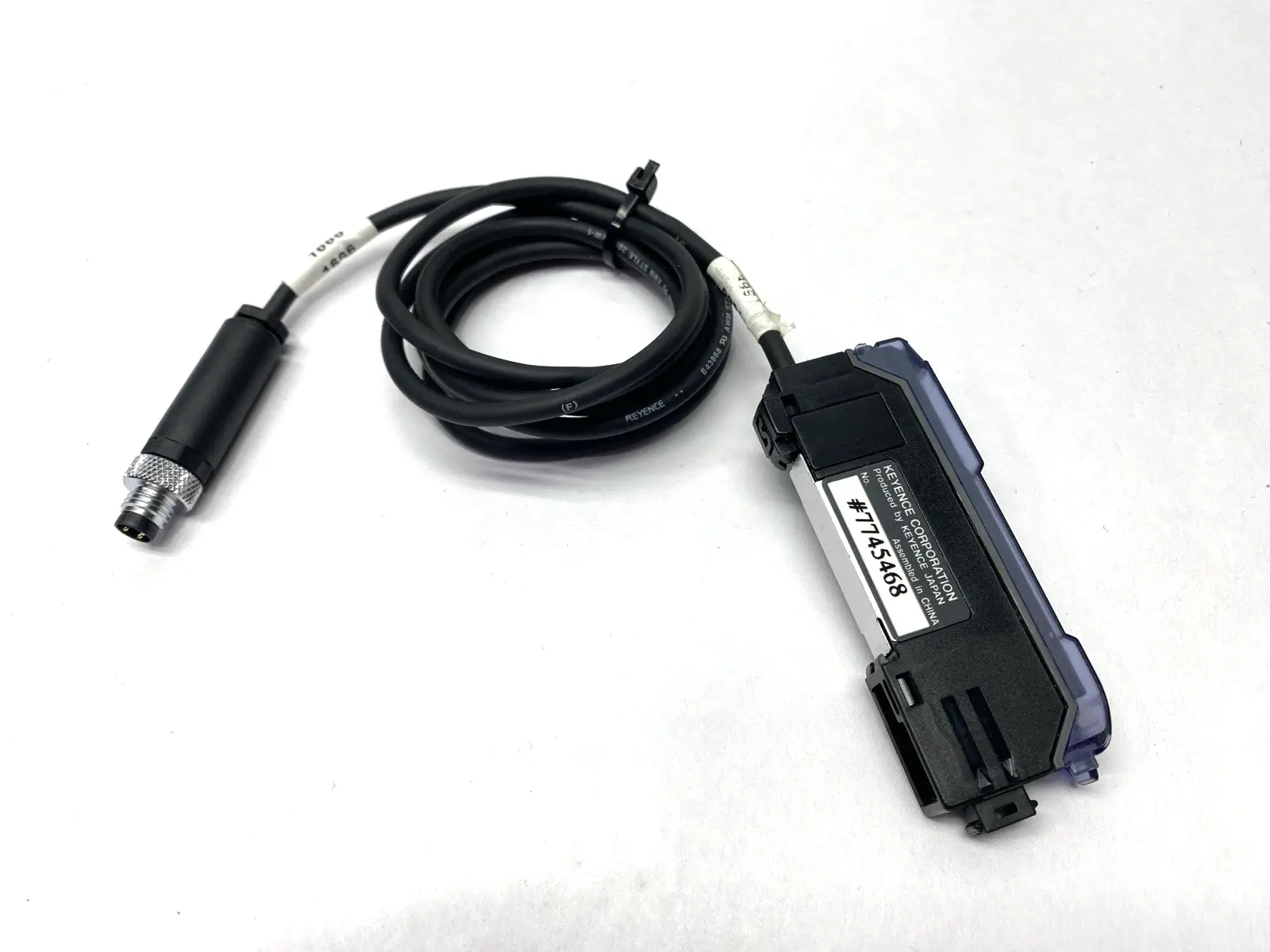 USED KEYENCE FIBER AMPLIFIER CABLE TYPE MAIN UNIT