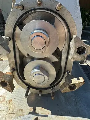Pump, Positive, Waukesha, Mdl 030, 316 S/st, 5 HP, 1.5" #S739467