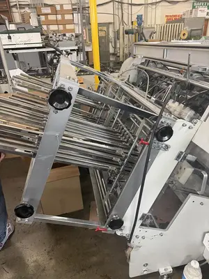 FEIDA ZX-1600 is a double-lane Tray Former