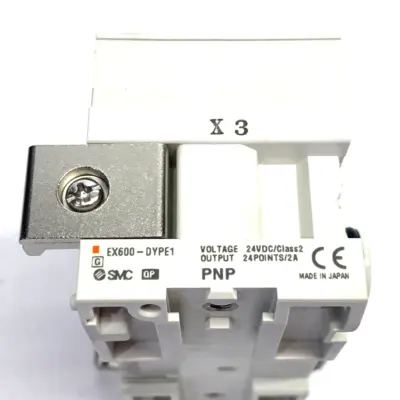 Used SMC Serial Transmission Digital Output Module, PNP 24-Points, 24VDC PLC Processors Michigan US | Maverick Industrial Sales #1389225