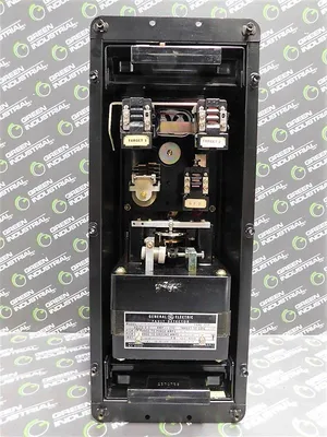 General Electric 12CHC11A21A Fault Detector Relay 125VDC 5A 60Hz Used