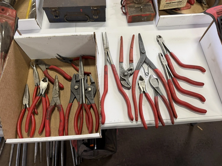 Used _UNKNOWN_ _UNKNOWN_ Pliers Michigan US | Miedema Asset Management Group #1371892