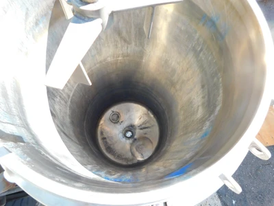 USED WALKER 175 L  REACTOR TK 306