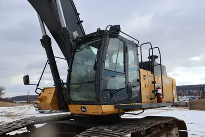 Used 2006 DEERE 450D LC Crawler Excavators Pennsylvania US | Proxy Equipment #1378066