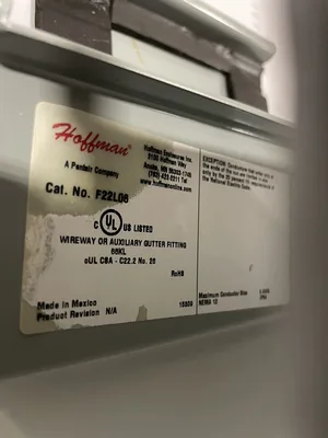 NEW Hoffman F22L06 NEMA 12 Lay-In Straight Wireway 2.5″ x 2.5″ x 6″