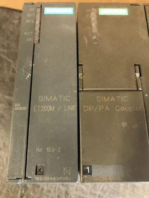 Siemens ET 200M IM 153-2 Interface Module w/ 3 DP/PA Coupler Bus Link Modules
