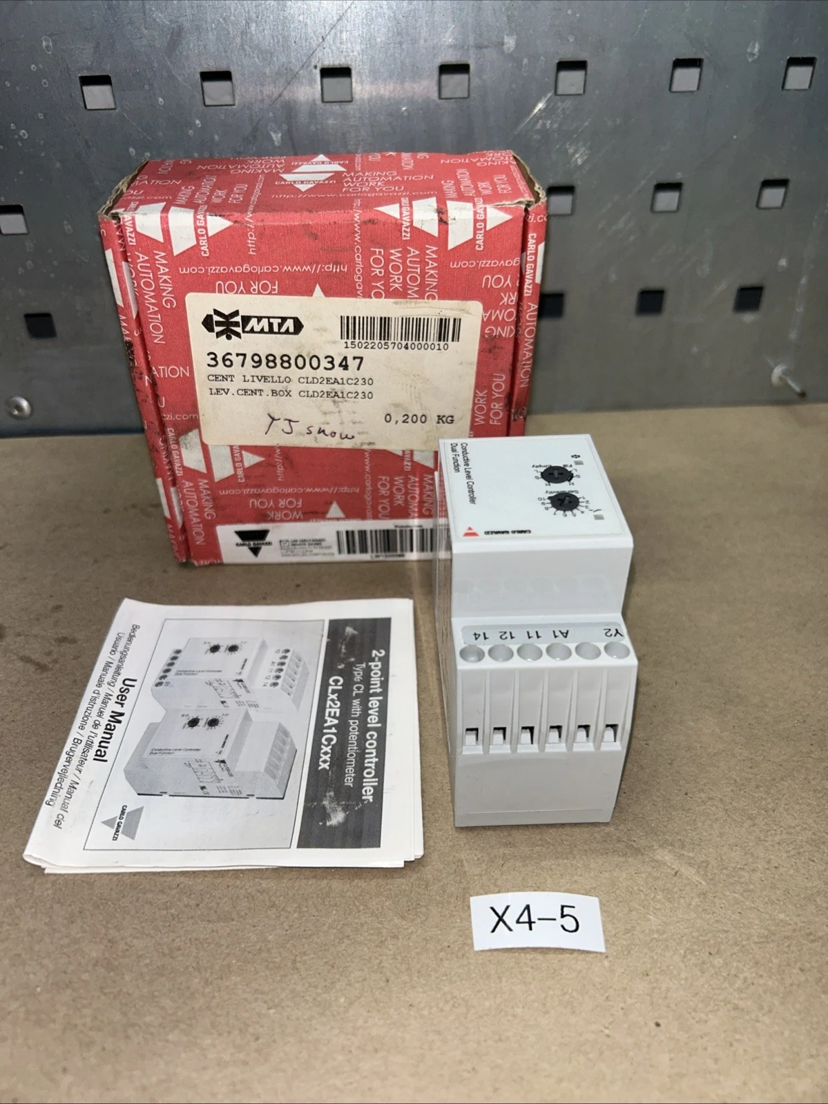 NEW Carlo Gavazzi CLD2EA1C230
