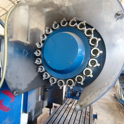 LAGUN CNC Bed Type Mill, in very good used condition, visible under power