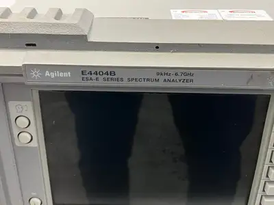 Used AGILENT ESA-E SERIES SPECTRUM ANALYZER 9KHZ-6.7GHZ Spectrum Analyzers | Maverick Industrial Sales #1120149