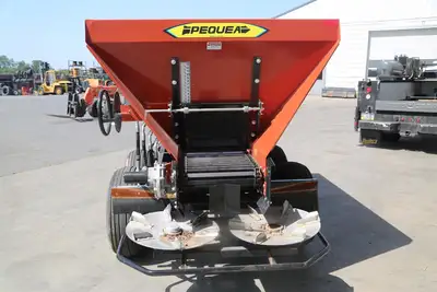 Used 2026 PEQUEA SL6 Dry Spreaders Pennsylvania US | Zimmerman Farm Service #1410010