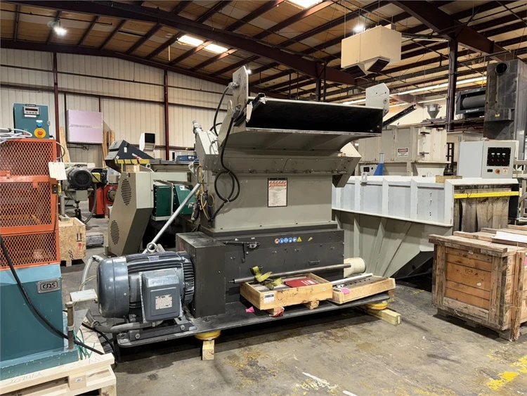 Used CUMBERLAND 1456 Granulators Illinois US | Arlington Machinery #872740
