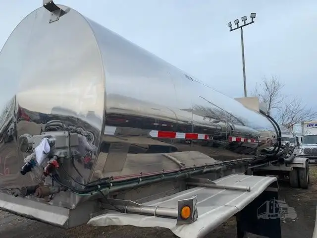 Used 1994 KROHNERT _UNKNOWN_ Tanker Trailers Indiana US | Lakeshore Equipment Sales #1546545