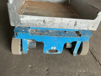 Used 2015 GENIE GR-20 RUNABOUT Vertical Mast Lifts Michigan US | Miedema Asset Management Group #1579228
