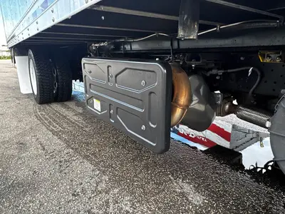 Used 2017 ISUZU NPR XD Reefer Trucks Florida US | Truck and Van Outlet #1509165