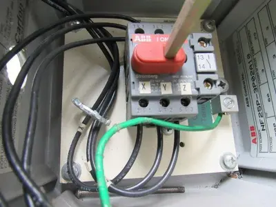 ABB Control Inc NF25P-3P02A10 Enclosed Disconnect Switch 600V 16A 3 Pole