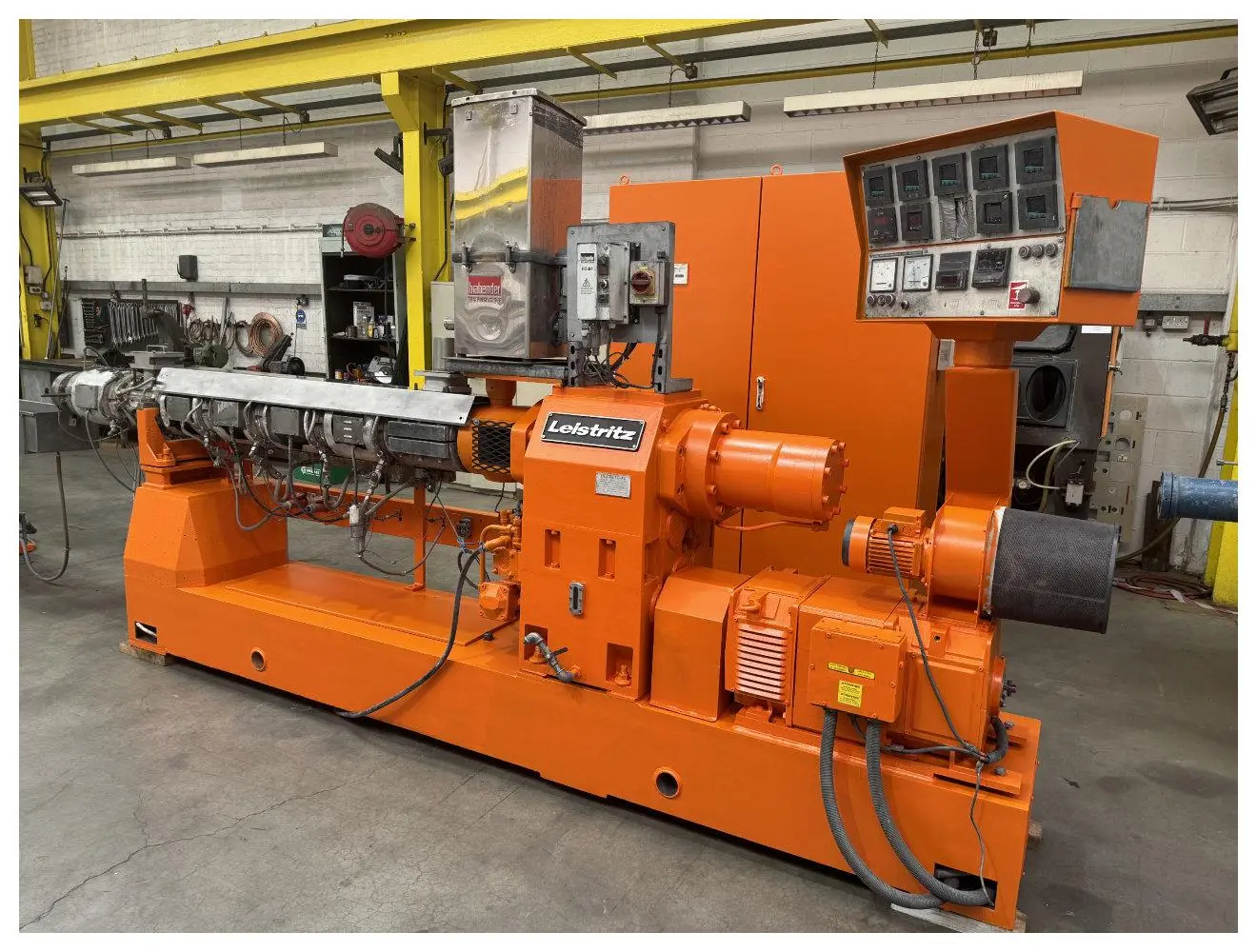 USED 1993 LEISTRITZ 67MM LEISTRITZ MODEL ZSE67 GL 34D TWIN SCREW EXTRUDER
