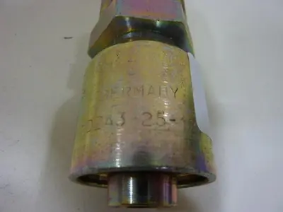 USED PARKER 1D243-25-12