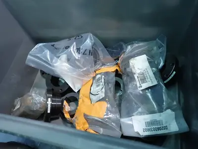 Bushings Clamps