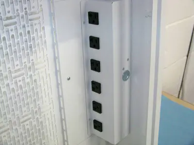 Wiremold ECB2S Fully Finished Enclosure 6-Ouotlet Non-Metallic Ceiling Box