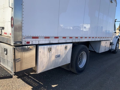 Used 2017 FREIGHTLINER GLIDER KIT Box trucks Michigan US | Miedema Asset Management Group #1579188