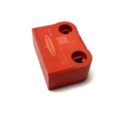USED BANNER ENGINEERING RFID SAFETY SWITCH 806408