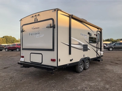 Used 2017 COACHMAN FREEDOM EXPRESS 22TSX- 1SL Campers, Caravans, Motorhomes Michigan US | Miedema Asset Management Group #1370131