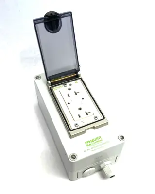 Used MURRELEKTRONIK MODLINK MSDD SINGLE HOUSING PLASTIC W/ 2-GANG Misc Industrial Equipment | Maverick Industrial Sales #1099475