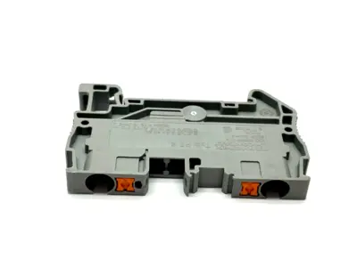 PT 4,3211757 | Phoenix Contact PT 4 Feed-Through Terminal Blocks 3211757 LOT OF 10 - Used