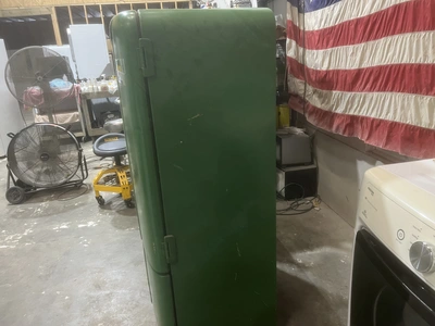 Used KELVINATOR VINTAGE Refrigerators Michigan US | Miedema Asset Management Group #1322230