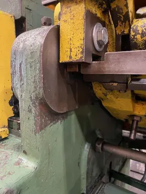 USED LEWIS 8CV
