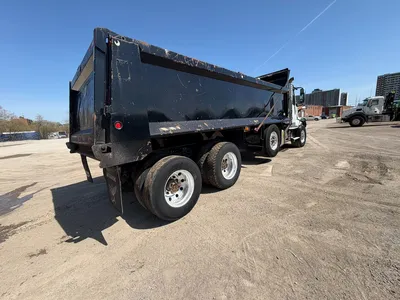 2023 VOLVO VNR300 Dump Trucks | Platinum Group (7)